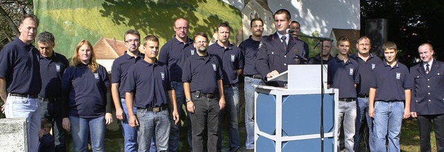 Beim Jubilumsfest gestern stellte Kom... Aktiven  der Abteilung Kleinkems vor.  | Foto: Reinhard Cremer