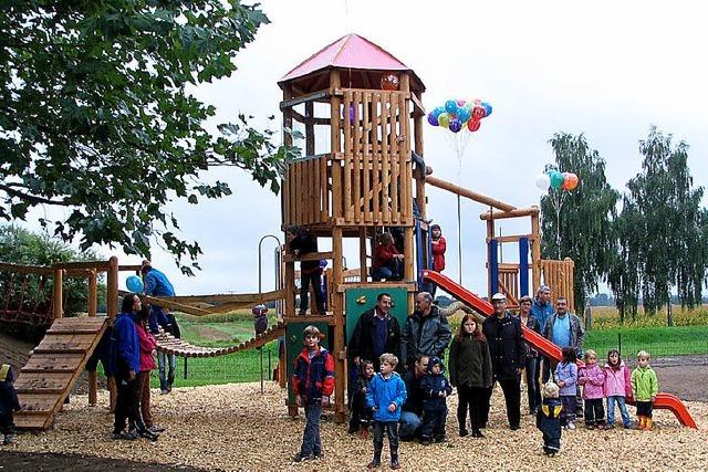 Runderneuerter Spielplatz