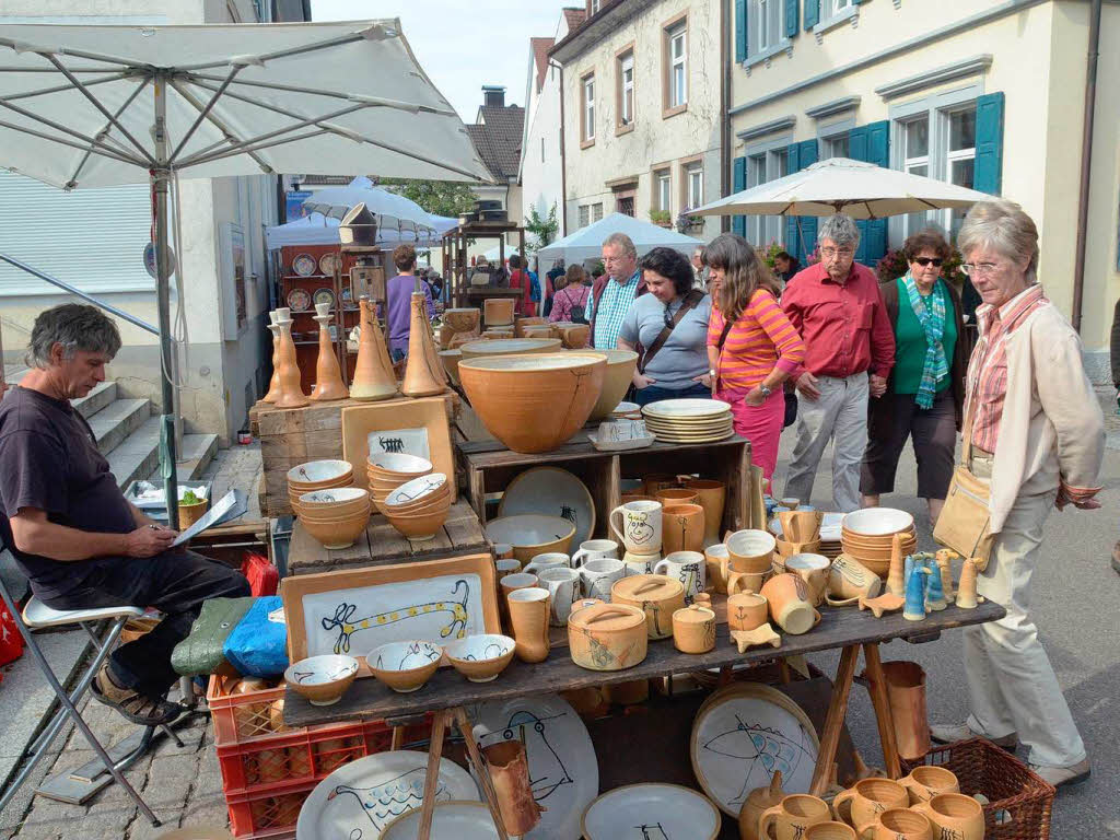 Zur Feier des 20. Jubilums dehnte sich der Markt diesmal bis zur Fischermhle aus.