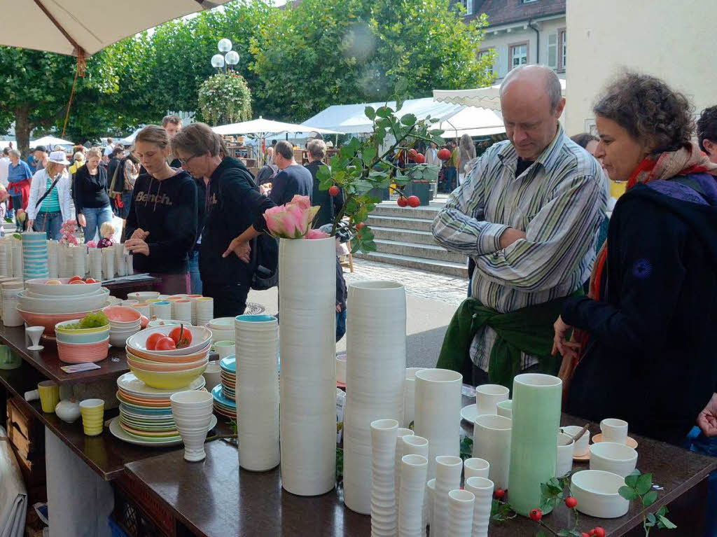 Die Keramik zeigte sich in groer Vielfalt – mal schlicht wei