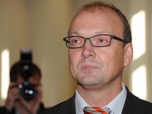 Norbert Moosmann vor dem Landgericht Waldshut-Tiengen  | Foto: dpa
