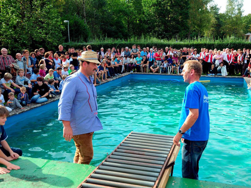 Da war das Dorf auf den Fen – die Bauernolympiade lie sich kein Tourist und kaum ein Simonswlder entgehen