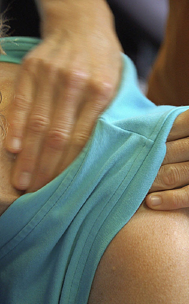 Verspannt? Massagen schaffen Abhilfe.   | Foto: Susanne Mller