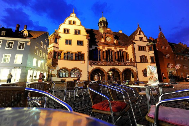 Wie sind die Chefsessel im Rathaus dotiert?  | Foto: Ingo Schneider