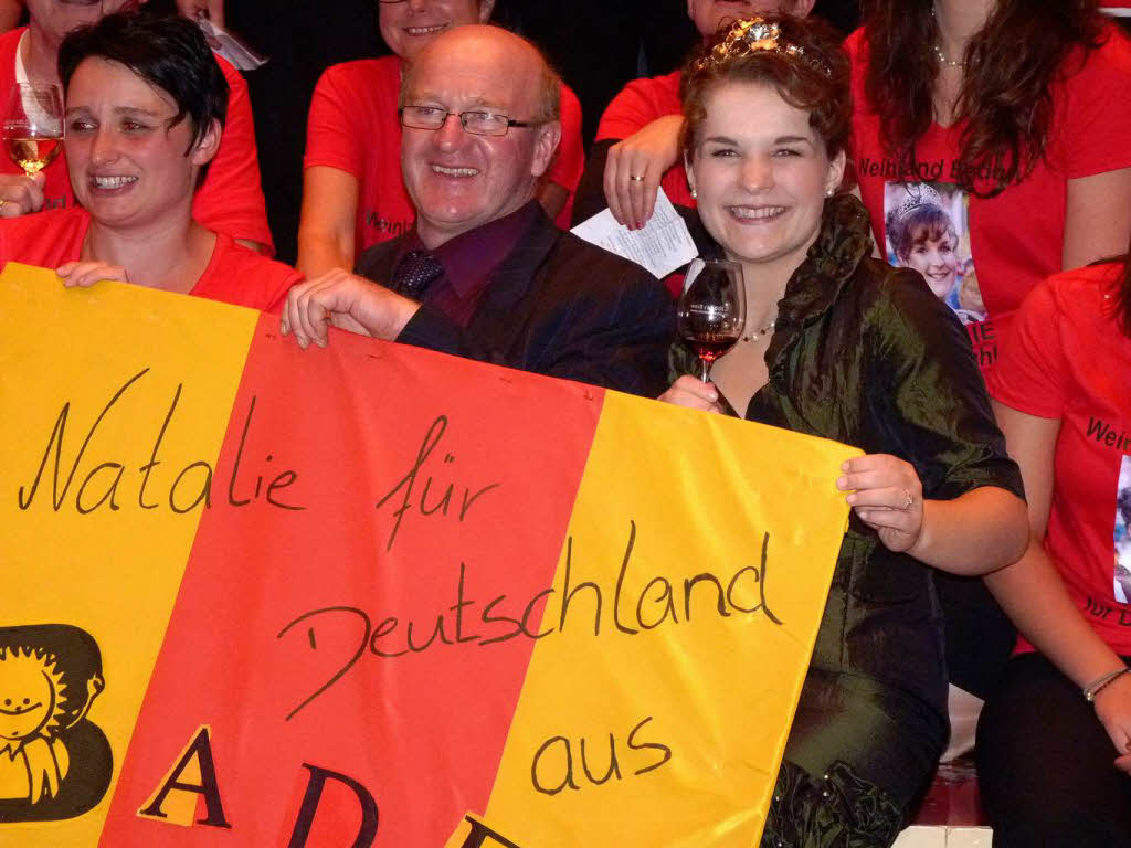 „Natalie fr Deutschland“: Weinbauprsident Kilian Schneider und die frisch gebackene Deutsche Weinprinzessin.