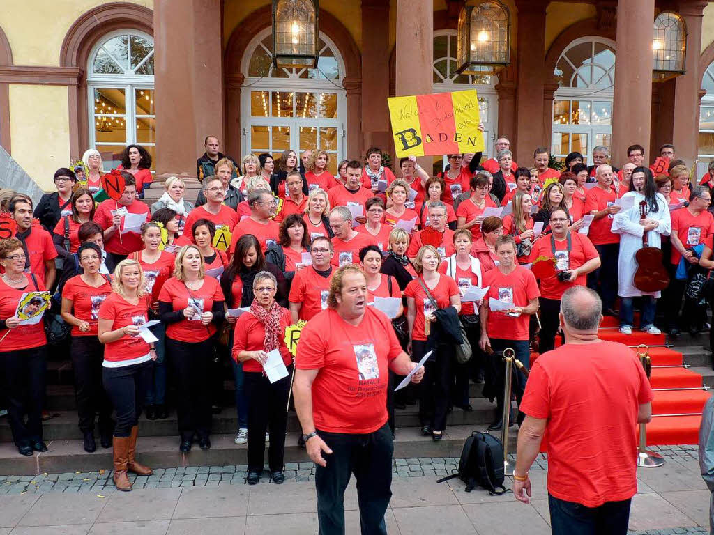 Natalie Henninger ist Deutsche Weinprinzessin. Mehr als 100 Fans waren in Neustadt dabei und prsentierten sich als stimmgewaltiger Chor fr ihre Favoritin.