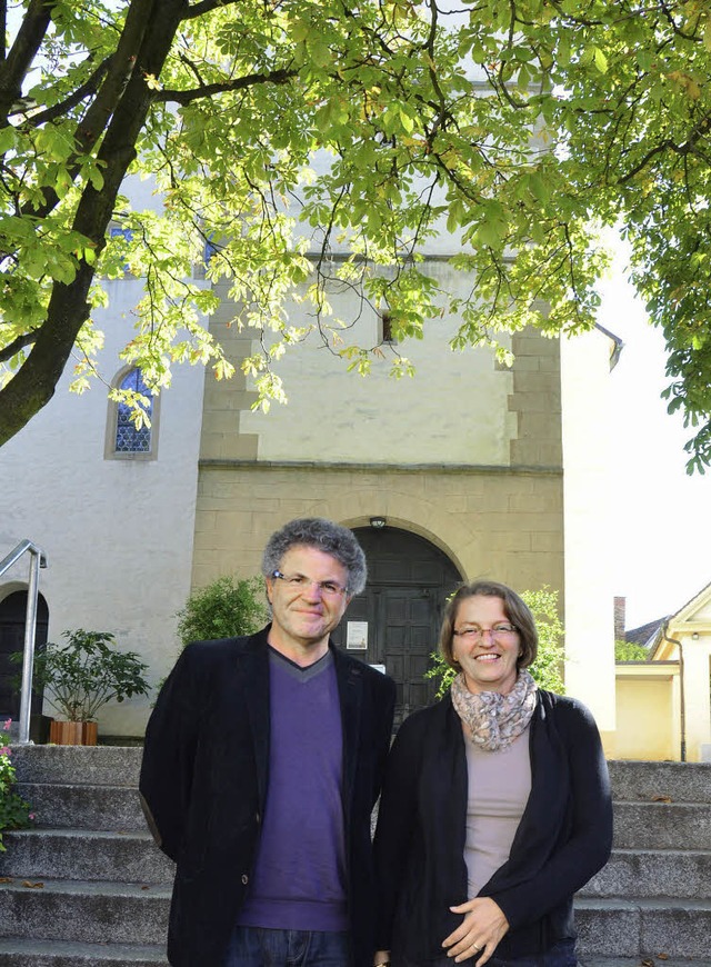 Orchestermanager Harald Schneider und ...ie Herbst- und Wintersaison zusammen.   | Foto: Babeck-Reinsch