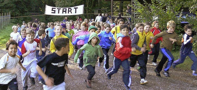 Start zum Sponsorenlauf der Grundschule Sulz.   | Foto: Schule