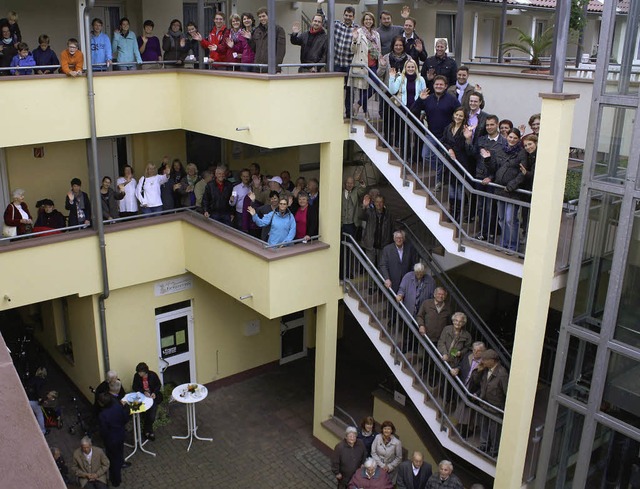 Vom Dreiksehoch (links oben) bis zur ...reppenhaus des Schwanenhofs zusammen.   | Foto: christa rinklin