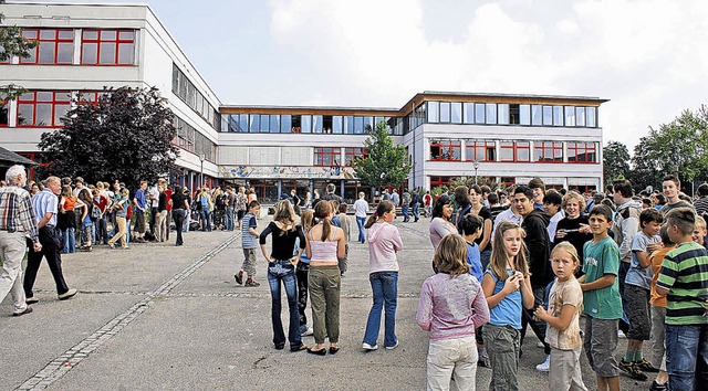 Klassenrumen, Fluren und Lehrerzimmer...enberg-Gymnasium neu gestaltet werden.  | Foto: archiv