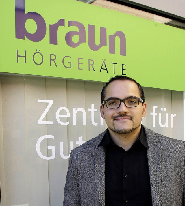 Daniel Braun hat im Brkle-Bleiche-Center ein Hrzentrum neu erffnet.  | Foto: Gerda Oswald