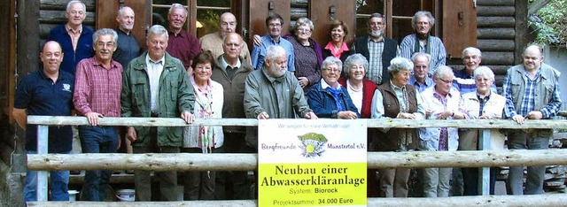Zwei Dutzend Senioren folgten der Einladung der Bergfreunde Mnstertal.  | Foto: Manfred Lange