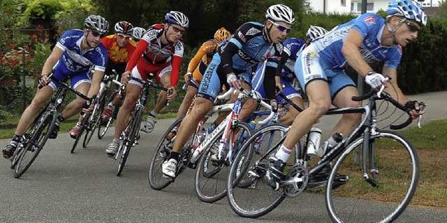 Packende Rennen waren beim Renntag des Wyhler Radsportvereins zu sehen.  | Foto: Jrgen Schweizer