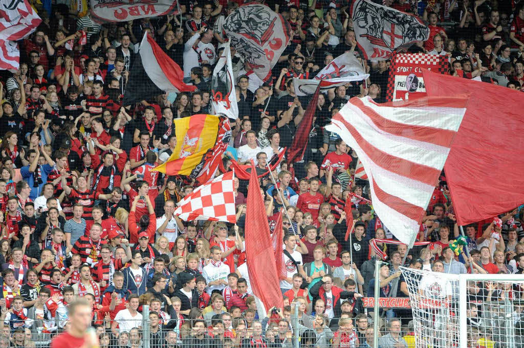 Die Fans des SC Freiburg waren mit dem Ausgang des Spiels mehr als zufrieden.