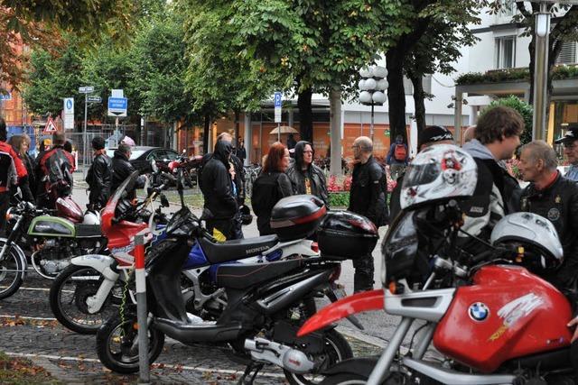 Motorrad-Stellplätze vor dem Freiburger Bahnhof?