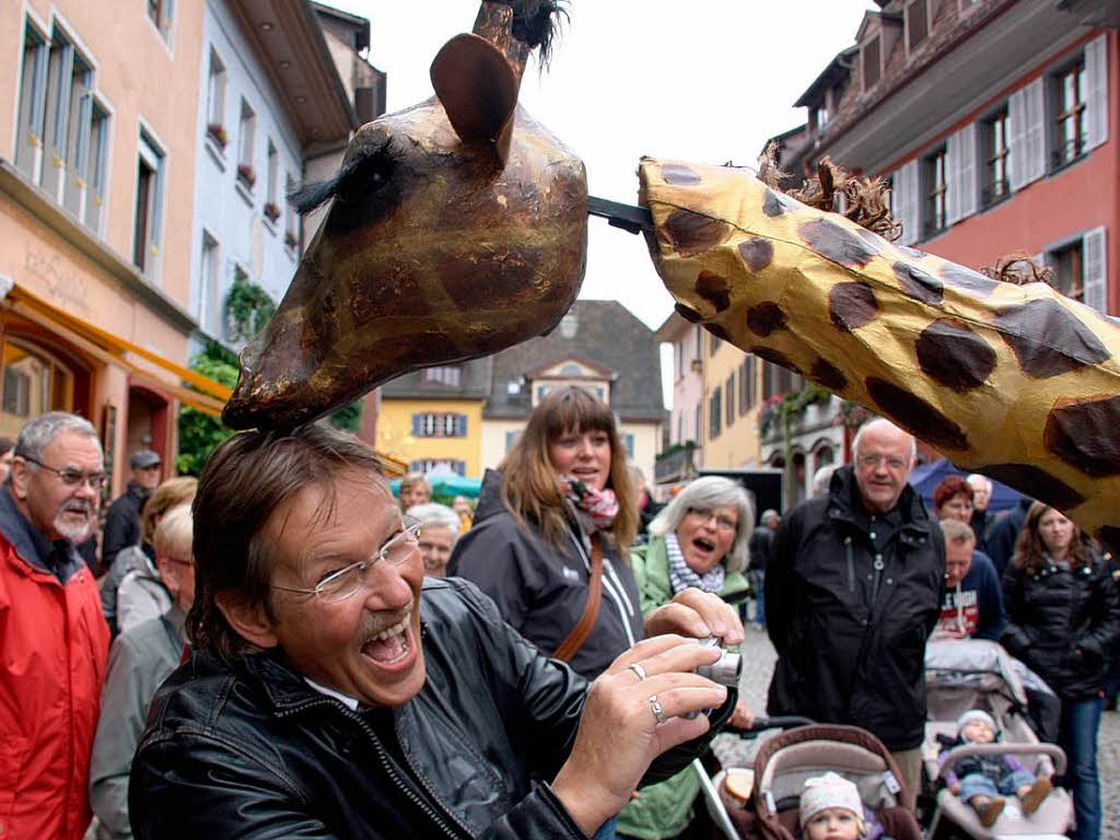 Skurrile bis unheimliche Wesen hatten am verkaufsoffenen Sonntag in Staufen sich unter das Volk gemischt.