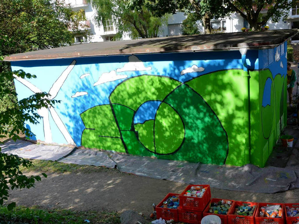 soll ein farbenfrohes Graffiti werden. Und das braucht es dazu: soll ein farbenfrohes Graffiti werden. Und das braucht es dazu: