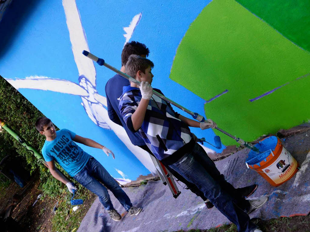 Impressionen vom Graffiti-Workshop für Zischup-Schüler Impressionen vom Graffiti-Workshop für Zischup-Schüler