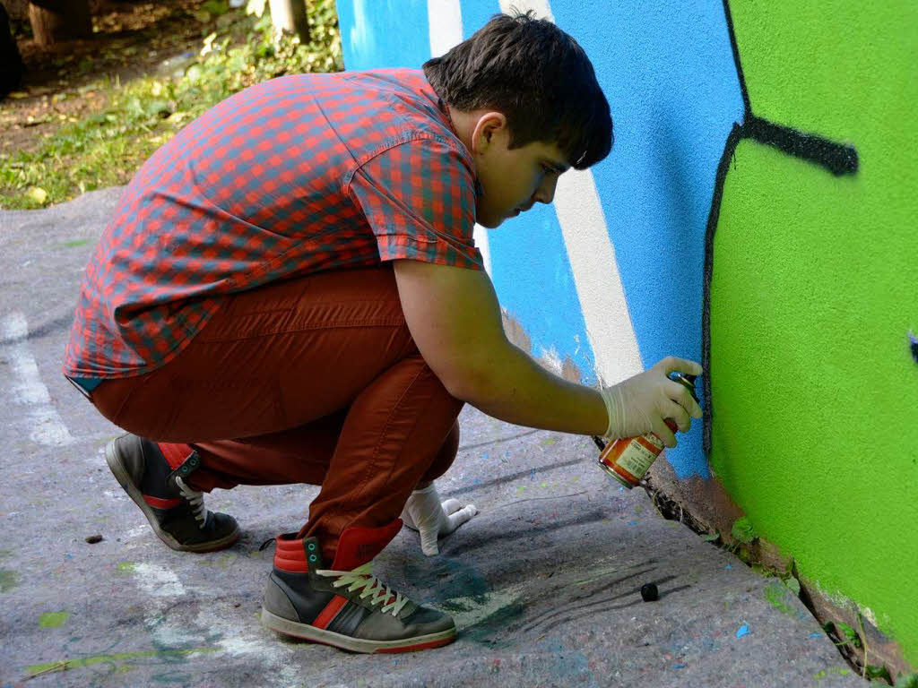 Impressionen vom Graffiti-Workshop für Zischup-Schüler Impressionen vom Graffiti-Workshop für Zischup-Schüler