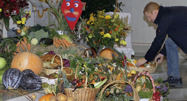 Reiche Gaben zum Erntedank in Hchenschwand.  | Foto: Cornelia Liebwein