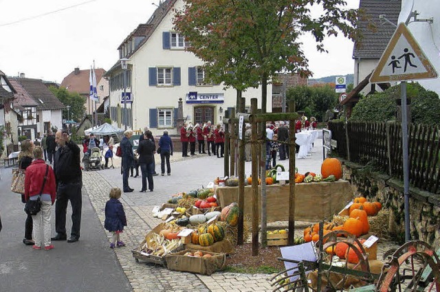 Brgler Strae Einweihungsfest  | Foto: Jutta Schtz