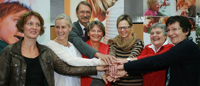 Vertreterinnen des Kinderschutzbunds, ...r, Christel Bollinger und Inge Leisz.   | Foto: Friederike Marx-Kohlstdt