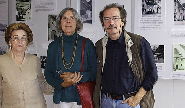 Hella von Canstein, Sibylle Hschele (...burg) und Gerhart Seither (von links).  | Foto: H. Schreiner