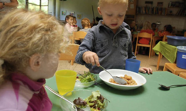 Mittagstisch im Kindergarten Sonnenwiese | Foto: Andrea Steinhart Mittagstisch im Kindergarten Sonnenwiese | Foto: Andrea Steinhart