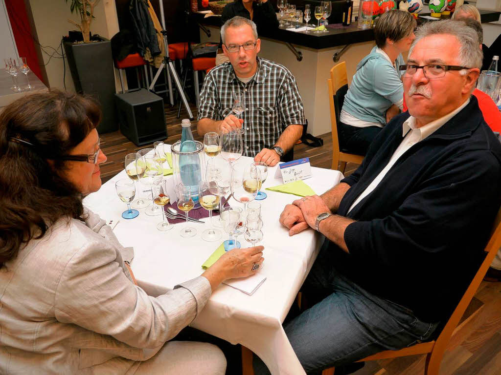 Gutes Essen und Trinken beim Energiebuffet.