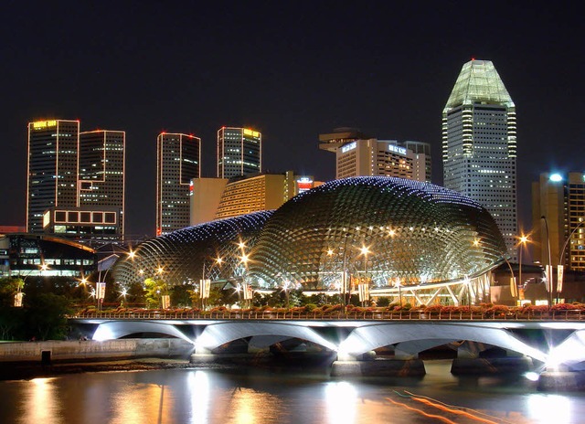 Eindrucksvoll: die Skyline von Singapur  | Foto: photocase.de/concoon