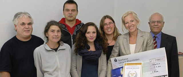 ber die 5000 Euro-Spende von Dr. Anke... und Dieter Krckels vom Rotary-Club.   | Foto: Steinfelder