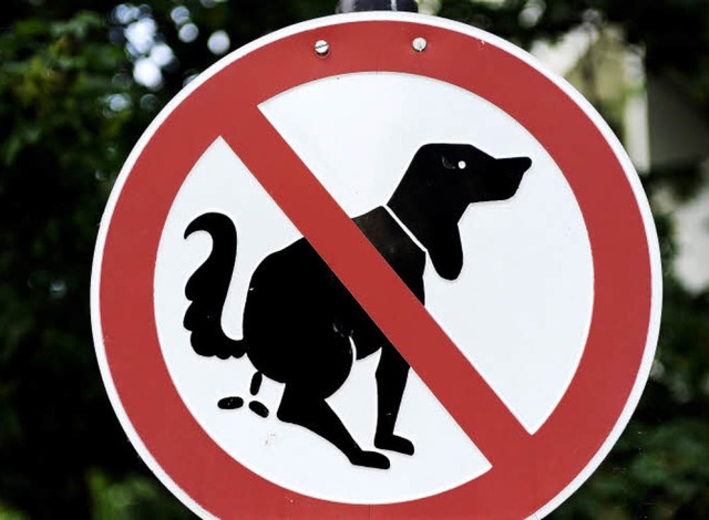 Vergebene Mhe? Auch andere Stadtteile versuchen gegen Hundekot vorzugehen.  | Foto: Schneider