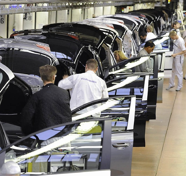 berkapazitten im Automobilbau  prge... den Handel ist das nicht erfreulich.   | Foto: dpa