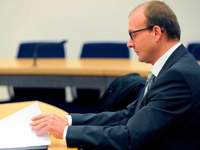 Norbert Moosmann beim vermutlich letzten Prozesstag im Gericht in Waldshut.  | Foto: dpa