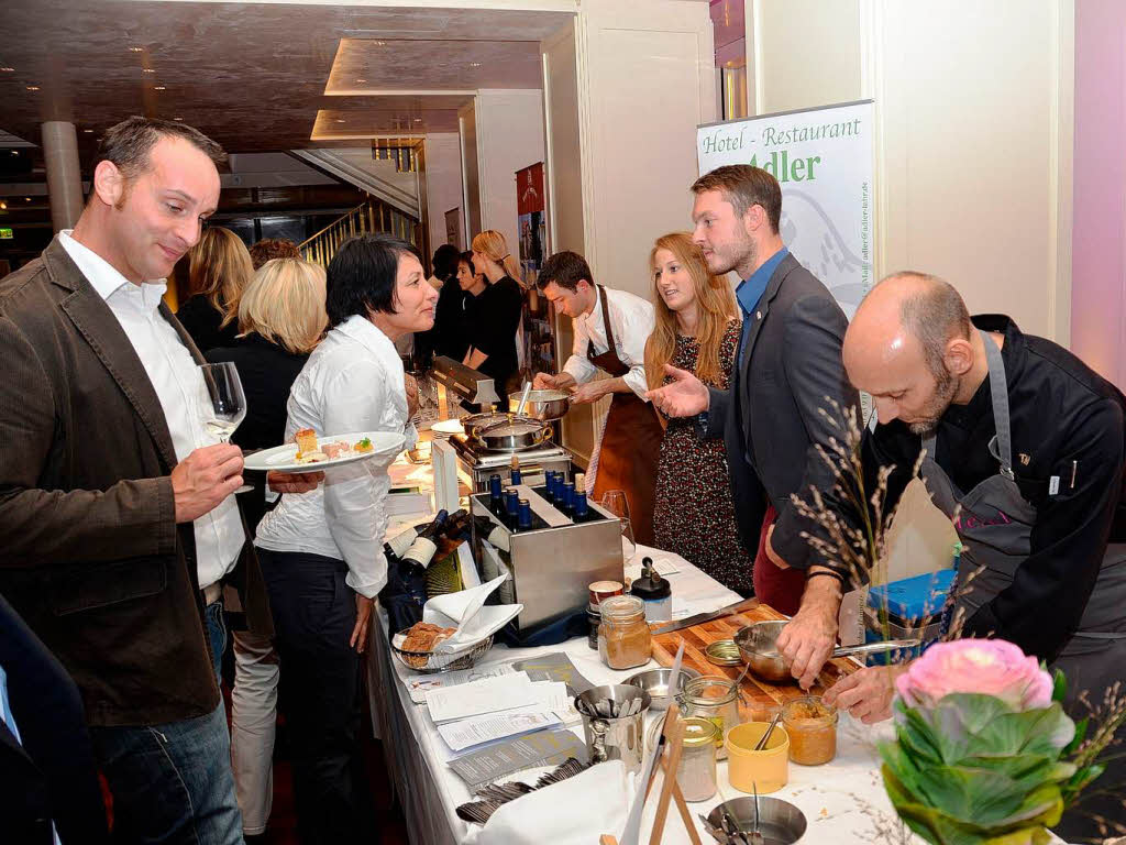 Die Benefizgala  der Jeunes  Restaurateur in Baden-Baden zugunsten  der Aktion Kinderherzen.