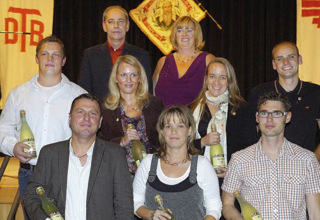 Etliche Mitglieder des TV Wyhl wurden ...del in Silber und Gold ausgezeichnet.   | Foto: Jrgen Schweizer