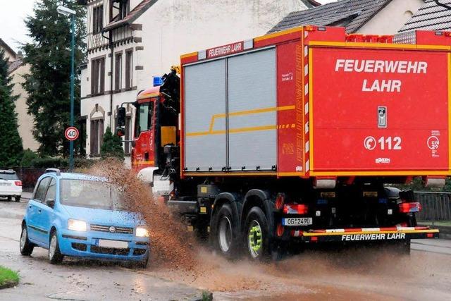 berschwemmungen in Kuhbach und Reichenbach nach heftigem Regen