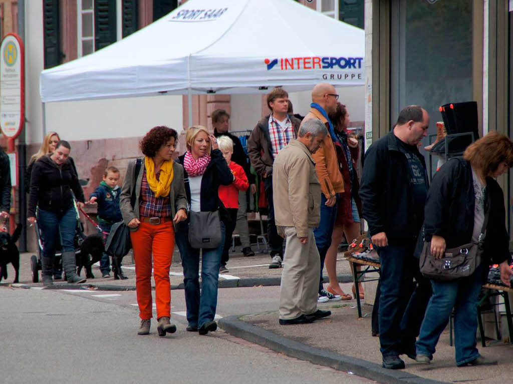 Wellness und Gesundheit in Herbolzheim: Viel Betrieb am Sonntagnachmittag in der Innenstadt.