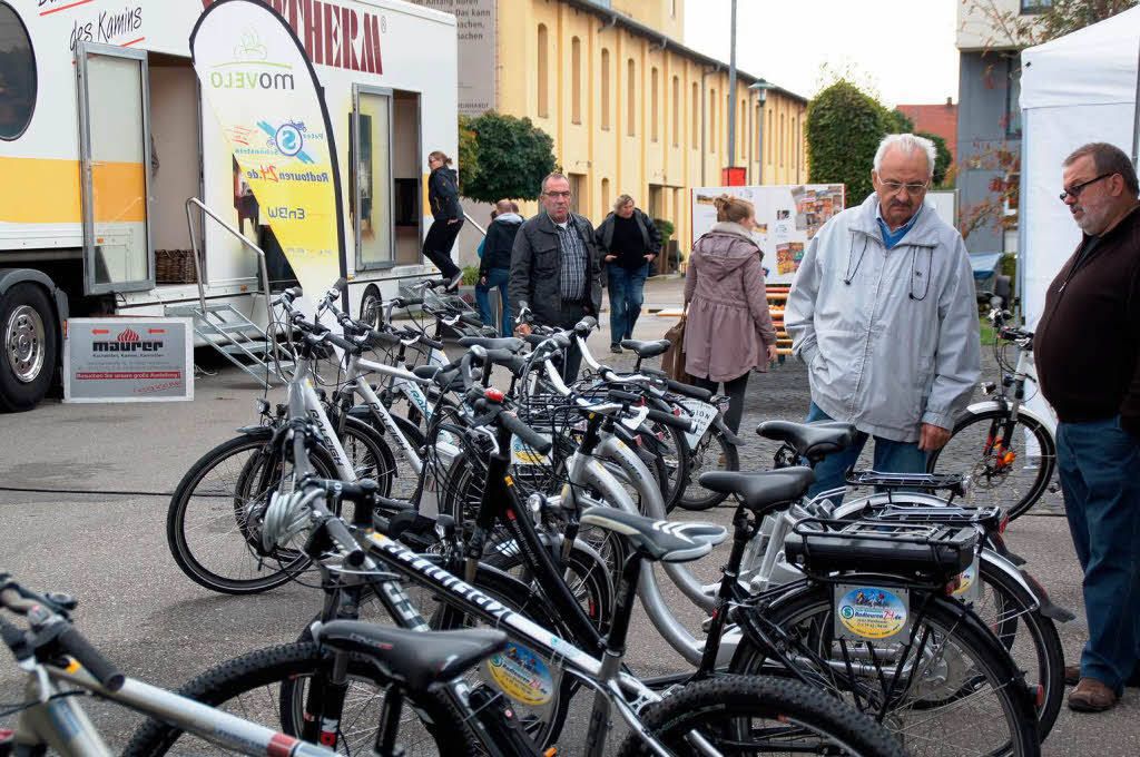 Wellness und Gesundheit in Herbolzheim: Auch Informationen frs richtige Rad und fr angenehmes Heizen waren dabei.