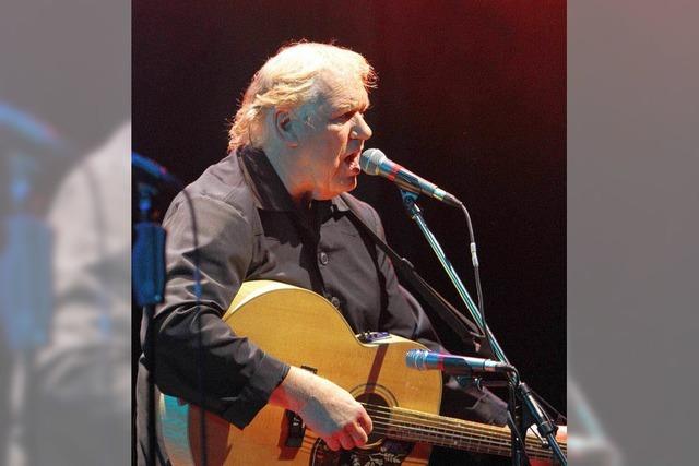 Fotos: Gunter Gabriel als Johnny Cash in Freiburg