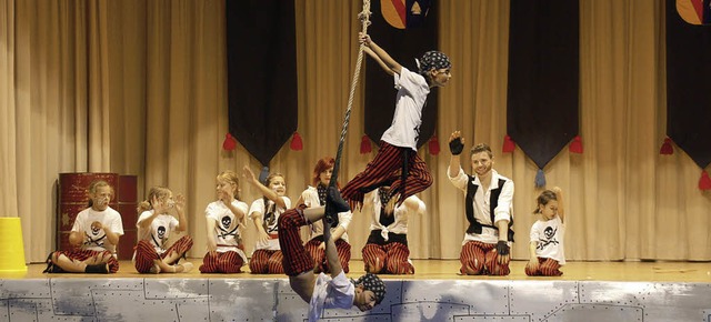 Rundum gelungene Shownummern prsentierten die 200 Schler der Silberbergschule.  | Foto: Christiane Franz