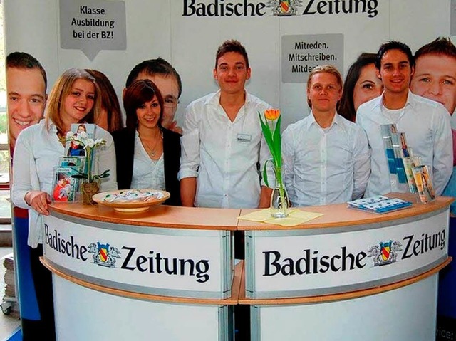 Die erste Job-Start-Brse 2012 in Rhei...na, Piere, Laurenz und Hanno am Stand.  | Foto: BZ-Azubis