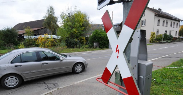 Verschoben wurde die Belagserneuerung ...hnbergnge zusammen erneuert werden.   | Foto: Robert Bergmann