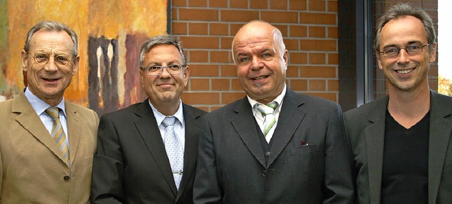 Der wiedergewhlte Rektor Paul Witt (Z...Heitz und  Prorektor Jrgen Kegelmann   | Foto: hochschule