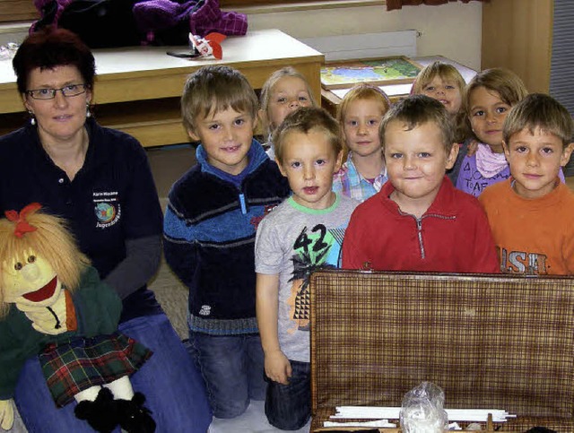 Dank Karin Wiechmann wissen die Kinder...enbach jetzt Bescheid ber Sanitter.   | Foto: Liane Schilling