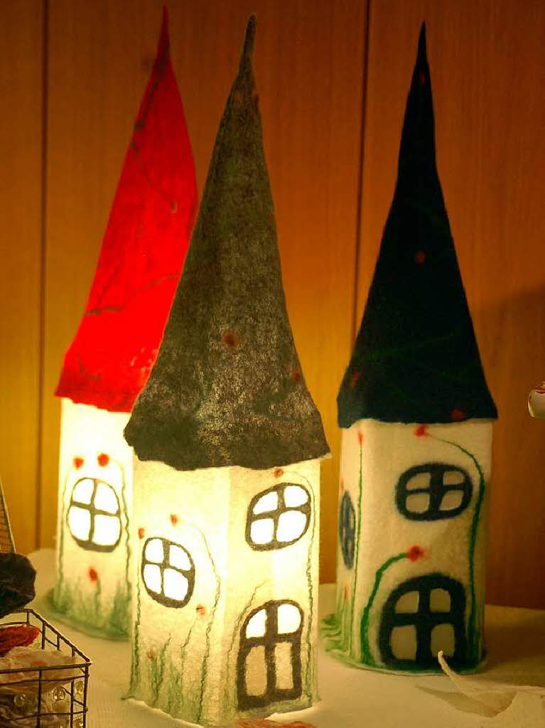 Schauen, staunen und stbern in und vor dem Bad Sckinger Kursaal