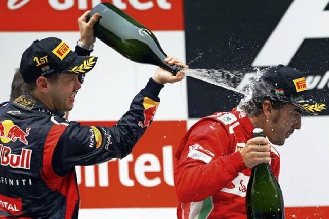 Vettel macht Alonso nass