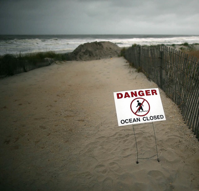 Aus Vorsicht wird in Ocean Citiy sogar.... Zahlreiche Flge wurden gestrichen.   | Foto: AFP