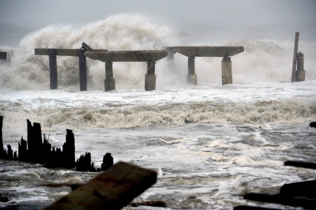 Erste Auslufer von Hurrikan &#8222;Sandy&#8220; sind schon da.  | Foto: AFP