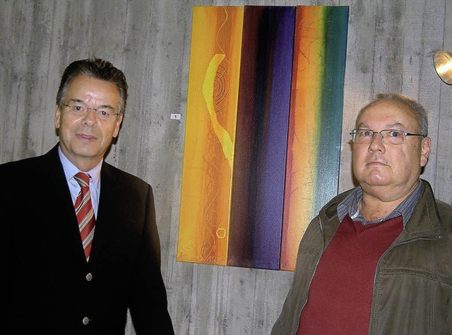 Der Maler Karl-Hermann Thiemann (recht...sammen mit Prsident Kurt Grieshaber.   | Foto: Roswitha Frey